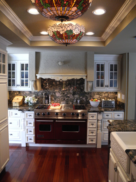 Фотография кухонной комнаты в смешанном стиле